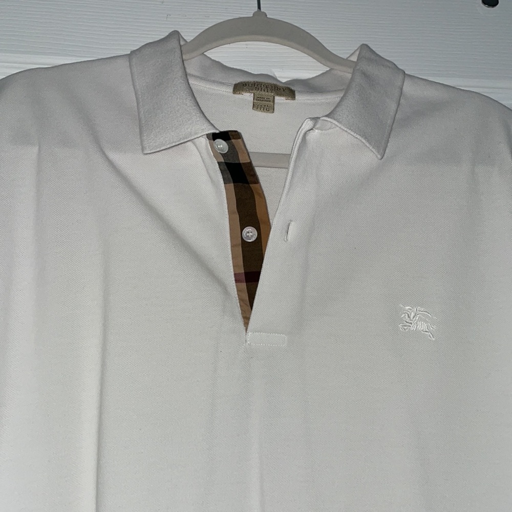 Men’s Burberry polo